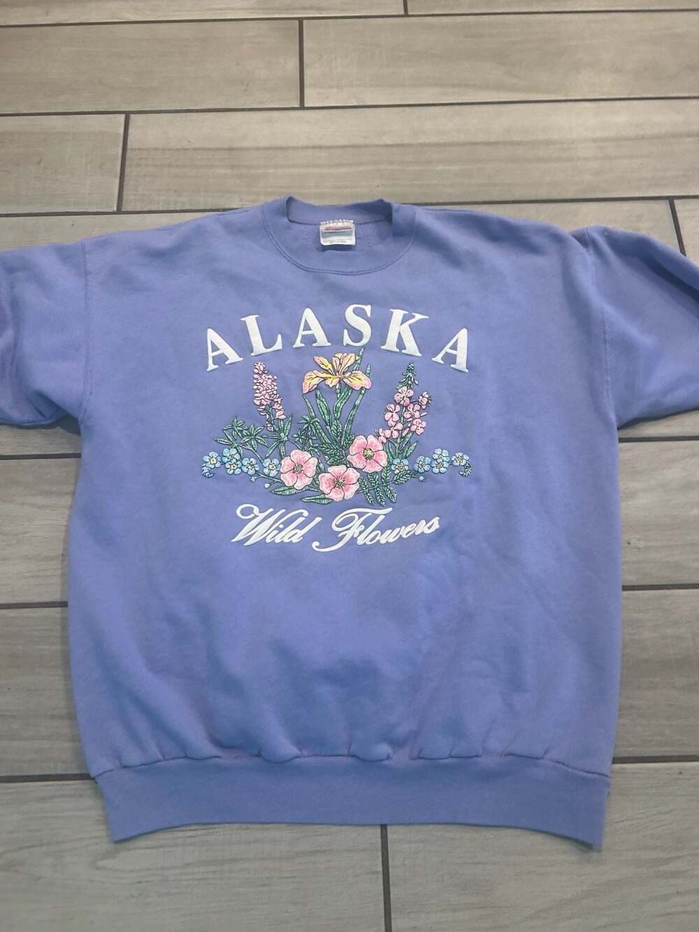 Vintage 1990s Hanes Alaska Wild Flowers Crewneck Sweatshirt